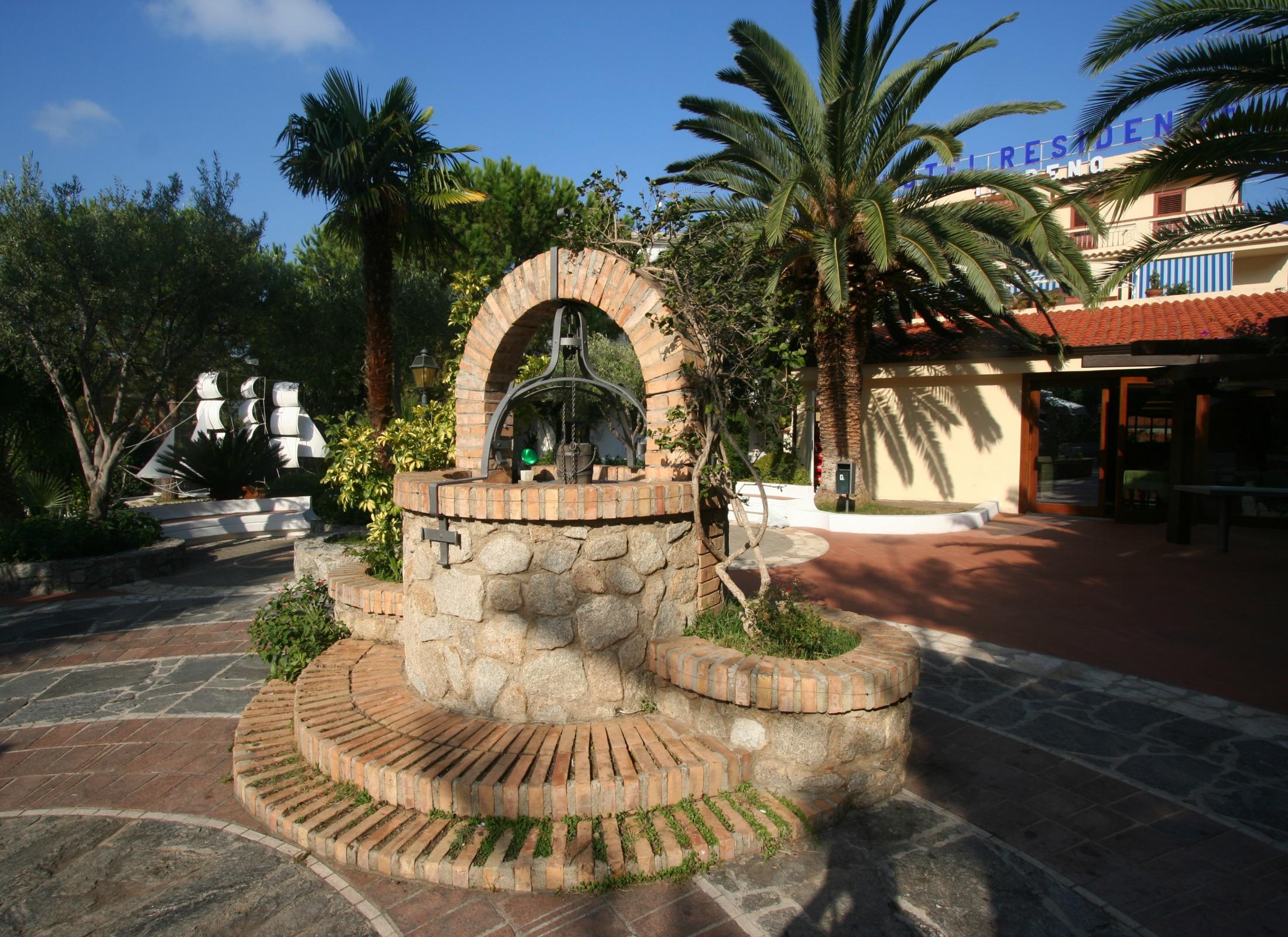 Hotel Tirreno Parghelia Eksteriør billede