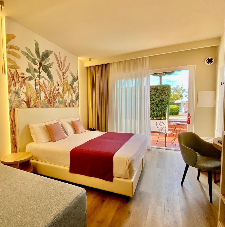 Hotel Tirreno Parghelia Eksteriør billede