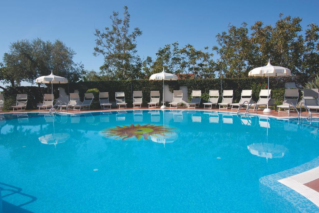 Hotel Tirreno Parghelia Eksteriør billede
