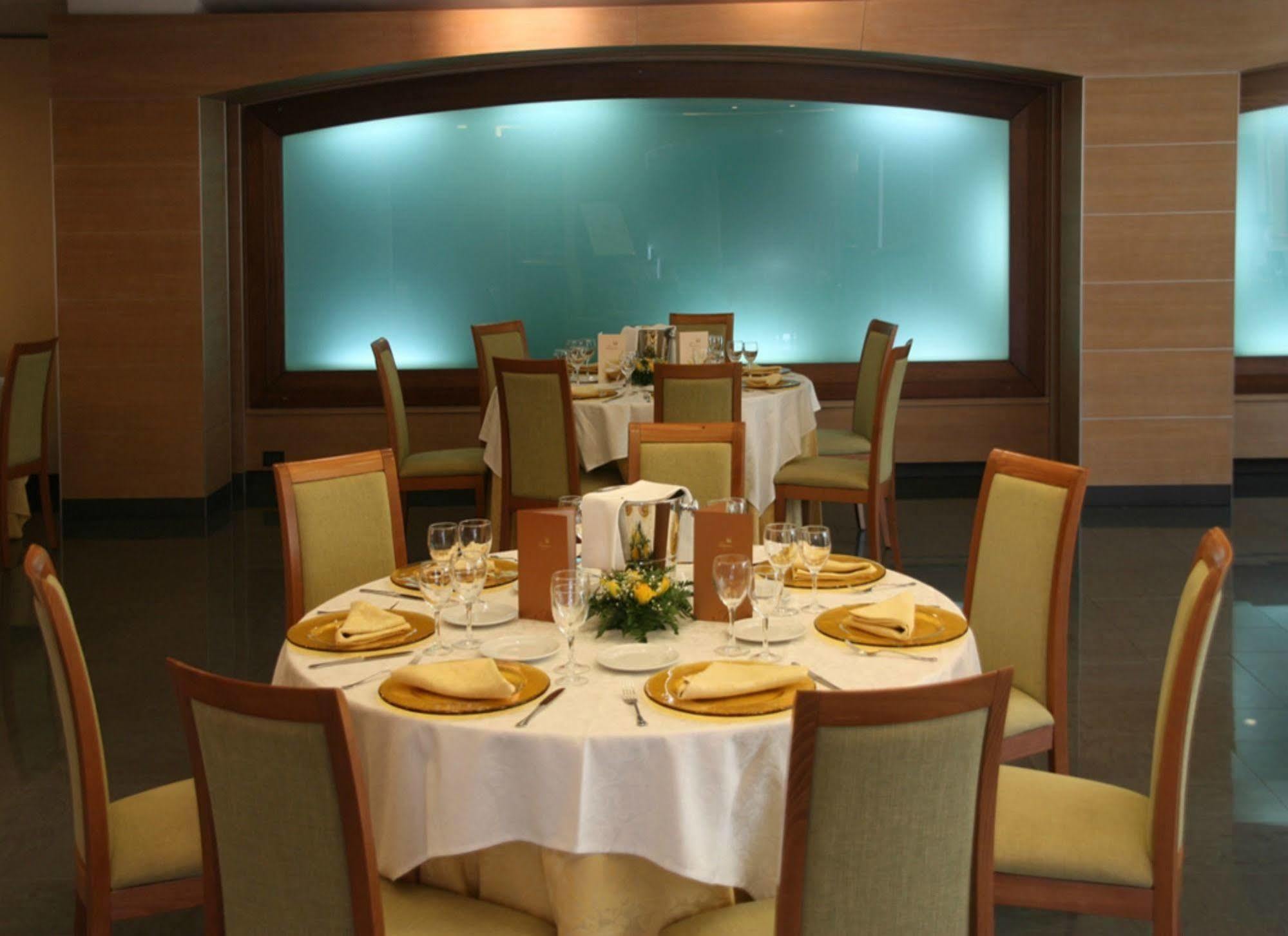 Hotel Tirreno Parghelia Restaurant billede