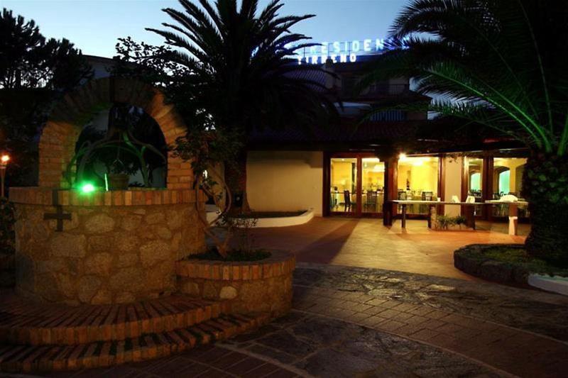 Hotel Tirreno Parghelia Eksteriør billede