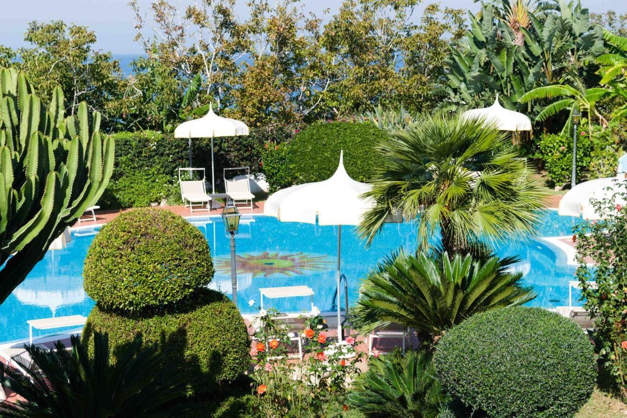 Hotel Tirreno Parghelia Eksteriør billede