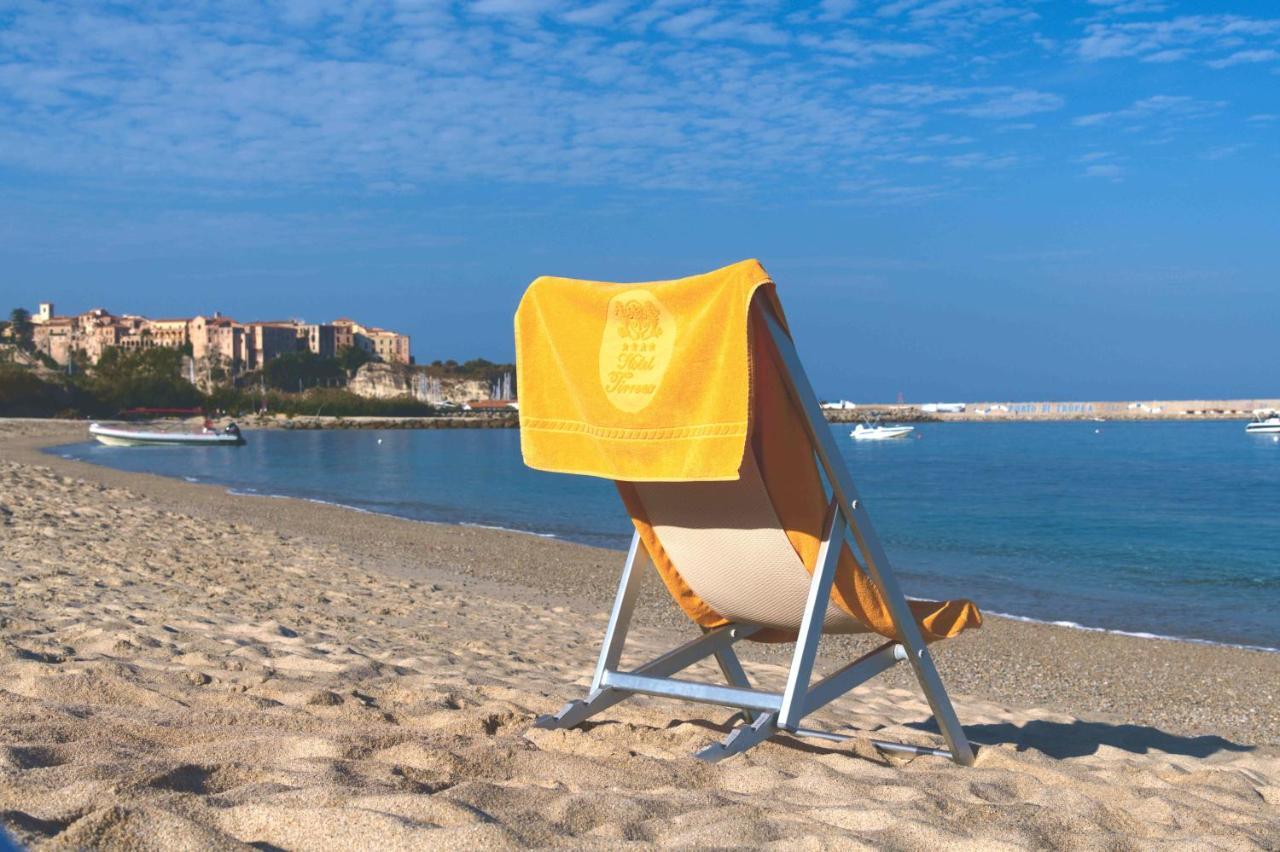 Hotel Tirreno Parghelia Eksteriør billede